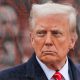 Trump mina la democracia con fondos públicos 