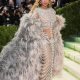 La artista estadounidense Beyoncé posa en la alfombra roja de la Gala Met 2026, del Instituto del Traje del Museo Metropolitano de Arte, en Nueva York, Estados Unidos, el 4 de mayo de 2026. EFE/SARAH YENESEL