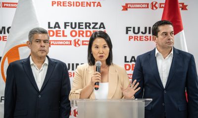 La derechista Keiko Fujimori (c), candidata a la Presidencia de Perú, habla este 17 de mayo de 2026, en una rueda de prensa, en Lima (Perú). EFE/ John Reyes Mejia