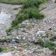 Fotografía de archivo que muestra basura acumulada en el Río Tacubaya, en la Ciudad de México (México). EFE/ Mario Guzmán