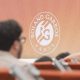 Fotografía de Teresa Suarez, en la que puede verse en una imagen de archivo del 4 de junio de 2025 a aficionados en la 'fan zone' durante el torneo de tenis de Roland Garros. EFE