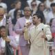 El cantante y compositor puertorriqueño Bad Bunny durante el concierto que ha ofrecido este sábado en el estadio Metropolitano, en Madrid. EFE/ Juanjo Martín