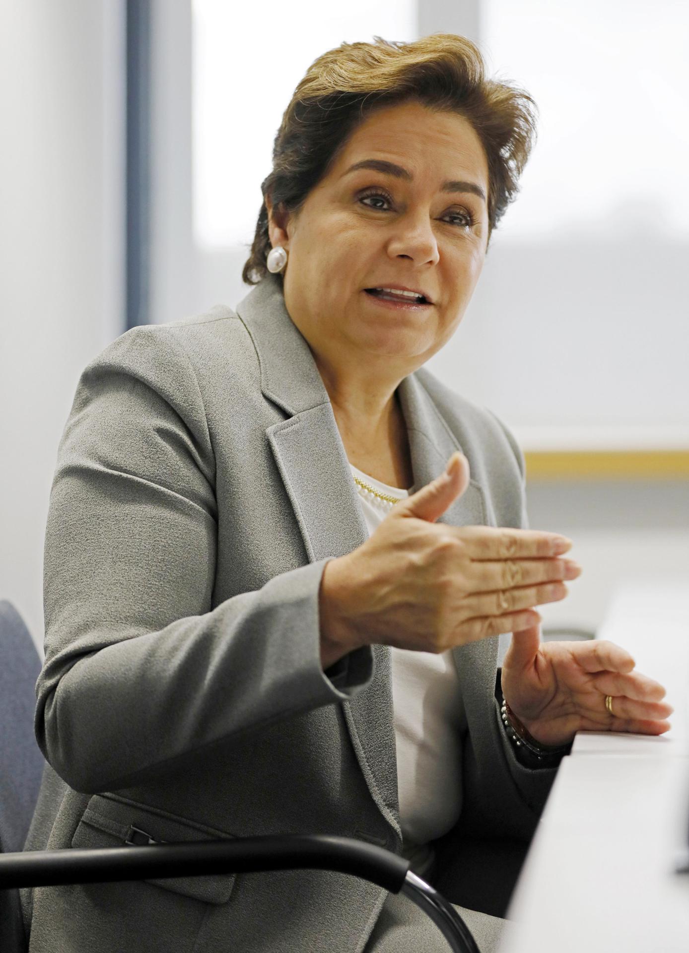 En la imagen de archivo, la exsecretaria Ejecutiva de la ONU para el Cambio Climático, Patricia Espinosa. EFE/RONALD WITTEK
