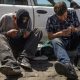 Personas consumen drogas en una calle este sábado en Tijuana (México). EFE/Joebeth Terríquez