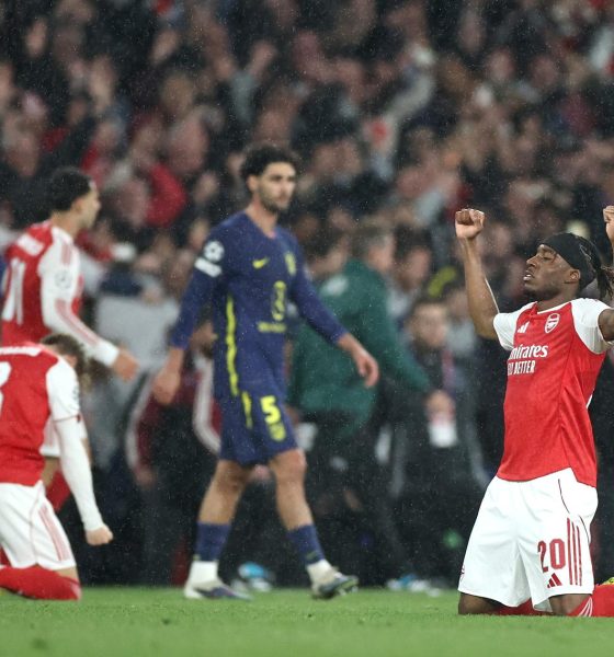El jugador del Arsenal Noni Madueke celebra el pase a la final tras el partido de la vuelta de semifinales de la UEFA Champions League que han jugado Arsenal FC y Atletico de Madrid, en Londres, Reino Unido. EFE/EPA/NEIL HALL