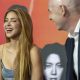La cantante colombiana Shakira (i) fue captada el pasado 14 de mayo, junto al presidente de la FIFA, Gianni Infantino (d), durante la presentación de los artistas que participarán en el espectáculo del medio tiempo de la final de la Copa Mundial de la FIFA 2026, en Nueva York (NY, EE.UU.). EFE/Ángel Colmenares