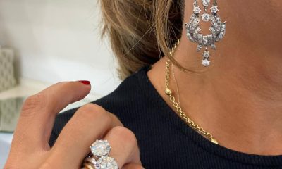 Diseños de la firma Joyas Antiguas Sardinor. En plena temporada de bodas, cuando las novias lucen su querida joya de pedida, surge una nueva generación de mujeres, las que han superado un divorcio, que optan por el renacer de esas piezas con un nuevo diseño más acorde con su nuevo estado civil, joyas de des-pedida que abren la puerta al futuro. EFE/ Joyas Antiguas Sardinero SOLO USO EDITORIAL/SOLO DISPONIBLE PARA ILUSTRAR LA NOTICIA QUE ACOMPAÑA (CRÉDITO OBLIGATORIO)