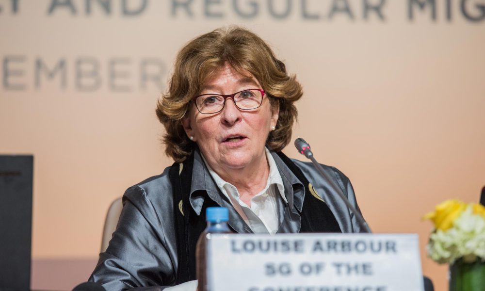 Fotografía de archivo del 9 de diciembre de 2018 de la jurista Louise Arbour durante una rueda de prensa en Marrakech (Marruecos). EFE/JALAL MORCHIDI