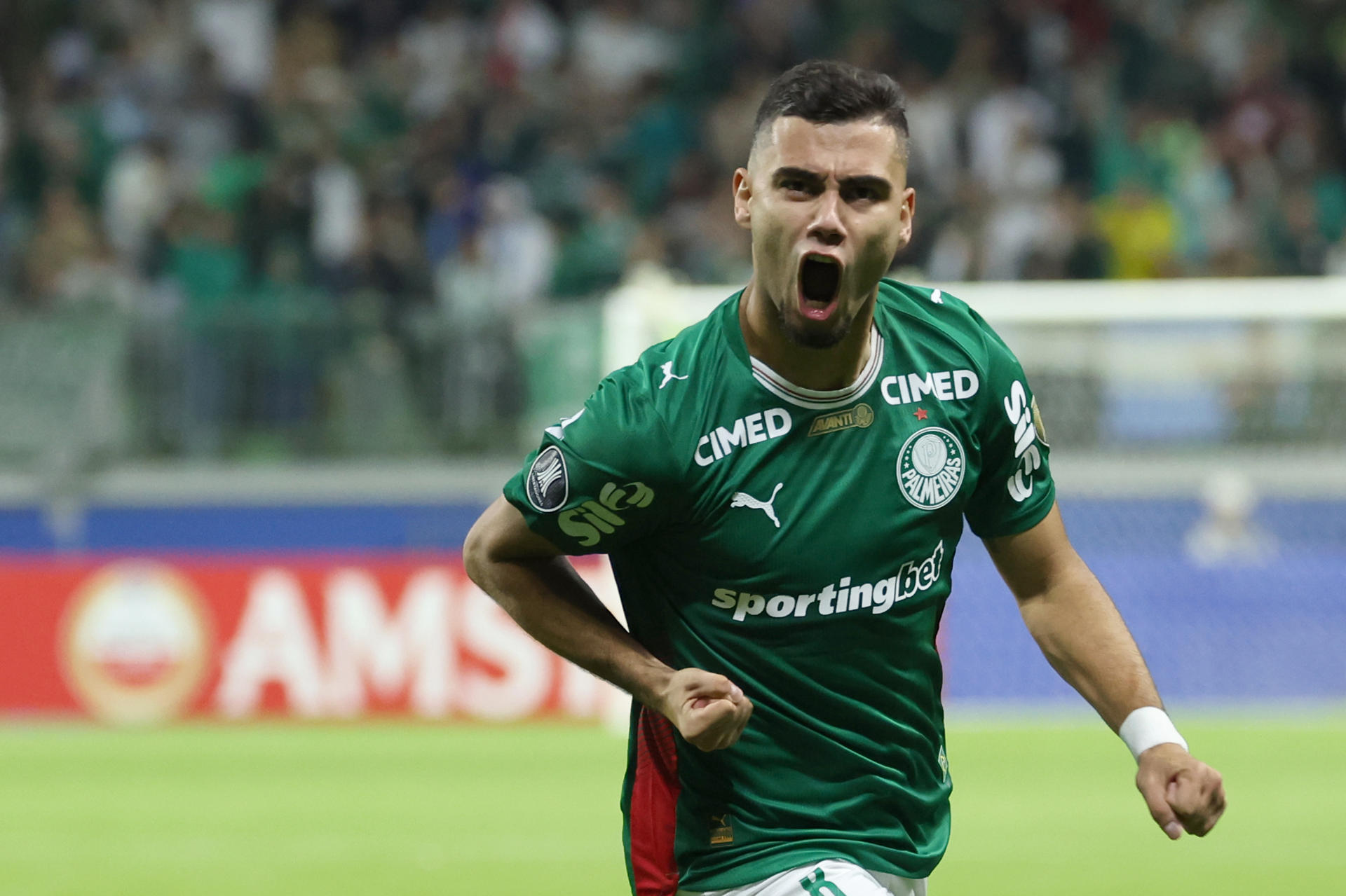 Andreas Pereira, de Palmeiras, celebra un gol en un partido de la fase de grupos de la Copa Libertadores entre Palmeiras y Junior en el Allianz Parque en Sao Paulo (Brasil). EFE/Sebastião Moreira