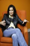 La periodista y escritora mexicana, Lydia Cacho habla este viernes durante una entrevista con EFE, en la Ciudad de México (México). EFE/Sáshenka Gutiérrez