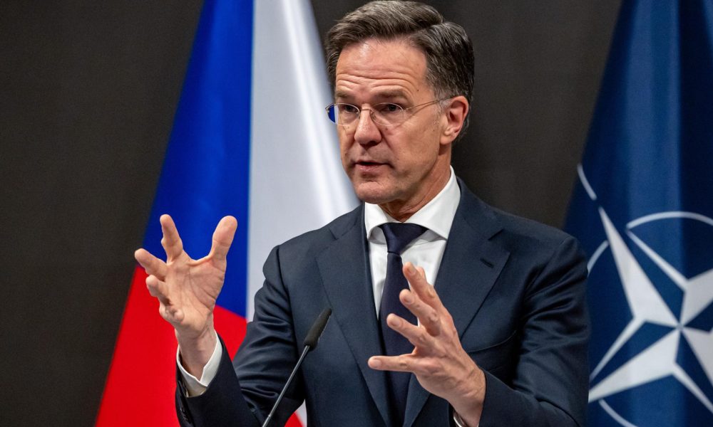 Imagen de archivo del secretario general de la OTAN, Mark Rutte. EFE/EPA/MARTIN DIVISEK