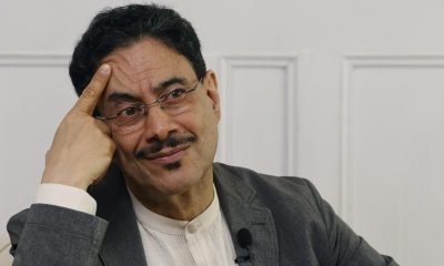 El senador y candidato a la Presidencia de Colombia por el partido Pacto Histórico, Iván Cepeda, habla durante una entrevista con EFE este jueves, en Bogotá (Colombia). EFE/ Mauricio Dueñas Castañeda