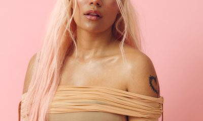 Fotografía cedida este 13 de mayo por Pablo Escudero donde aparece la cantante colombiana Karol G, quien recibirá el Premio a la Excelencia como Artista Internacional en los American Music Awards (AMA) el próximo 25 de mayo en Las Vegas (NV, EE.UU.). EFE/Pablo Escudero