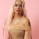 Fotografía cedida este 13 de mayo por Pablo Escudero donde aparece la cantante colombiana Karol G, quien recibirá el Premio a la Excelencia como Artista Internacional en los American Music Awards (AMA) el próximo 25 de mayo en Las Vegas (NV, EE.UU.). EFE/Pablo Escudero