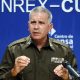 El jefe de Identificación, Inmigración y Extranjería del Ministerio de Interior, (Minint), el primer coronel Mario Méndez, habla durante una rueda de prensa este martes, en La Habana (Cuba). EFE/ Ernesto Mastrascusa