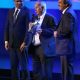 Fotrografía de archivo del 10 de junio de 2014 en la que se observa al entonces presidente de la UEFA, Michel Platini (d), y el exfutbolista brasileño Ronaldo (i) al rendir homenaje al goleador del Mundial de Suecia 1958, Just Fontaine (c), durante la ceremonia inaugural del 64 Congreso de la FIFA, realizado en la ciudad de Sao Paulo (Brasil). EFE/SEBASTIÃO MOREIRA