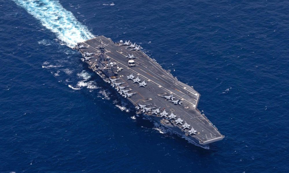 El USS George H.W. Bush (CVN 77) navega por el mar Arábigo mientras las fuerzas estadounidenses hacen cumplir el bloqueo naval contra Irán desde el Golfo de Omán y apoyan el Proyecto Libertad en el Estrecho de Ormuz. EFE/ CENTCOM - SOLO USO EDITORIAL/SOLO DISPONIBLE PARA ILUSTRAR LA NOTICIA QUE ACOMPAÑA (CRÉDITO OBLIGATORIO) -