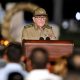 El expresidente Raúl Castro, indiscutible número dos de la revolución cubana tras su hermano Fidel y máxima figura viva del sistema, fue imputado en EE.UU. este miércoles por el controvertido derribo de dos avionetas con cuatro muertes hace 30 años, a pocos días de cumplir 95 años el próximo 3 de junio. Imagen de archivo. EFE/Ernesto Mastrascusa