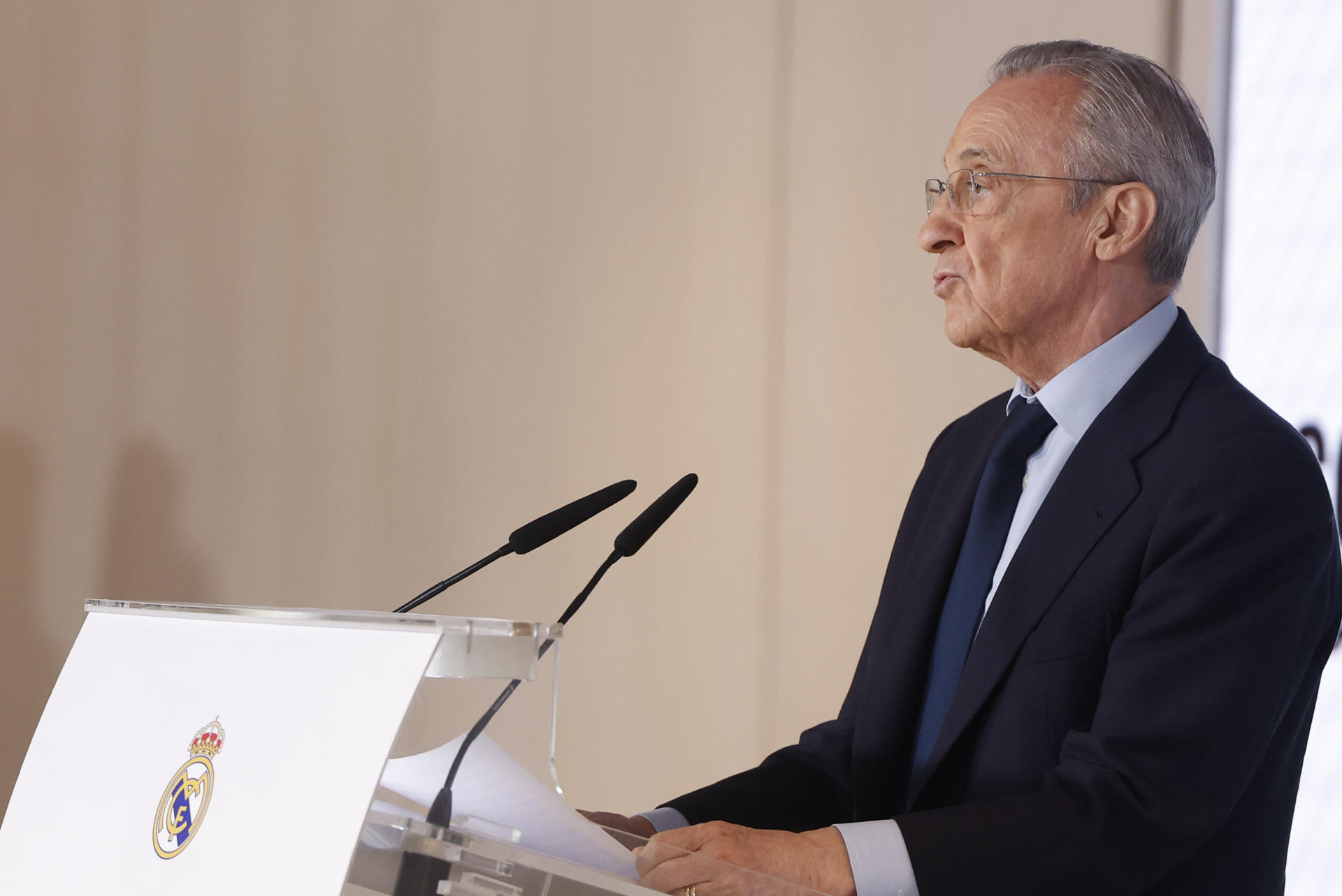 El presidente del Real Madrid, Florentino Pérez, durante una presentación el pasado 17 de abril. EFE/ Javier Lizón