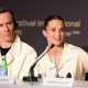 Michael Fassbender y Alicia Vikander asisten este lunes a la rueda de prensa de 'Hope' durante el 79º Festival de Cine de Cannes. EFE/EPA/ANDREAS RENTZ / POOL