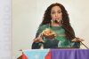Fotografía cedida por el Desfile Nacional Puertorriqueño (NPRDP) que muestra a la diseñadora Lila Nikole hablando durante una rueda de prensa este martes, en Nueva York (EE.UU.). EFE/ Vincent Villafañe/ NPRD/ SOLO USO EDITORIAL/ NO VENTAS/ SOLO DISPONIBLE PARA ILUSTRAR LA NOTICIA QUE ACOMPAÑA (CRÉDITO OBLIGATORIO)