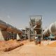 Imagen de archivo de una planta petrolífera de Aramco en el desierto, a unos 160 kilómetros de Riad (Arabia Saudí).EFE/ Ali Haider