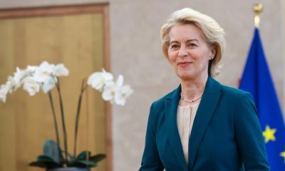 Fotografía de archivo de la presidenta de la Comisión Europea (CE), Ursula von der Leyen. EFE/EPA/OLIVIER HOSLET