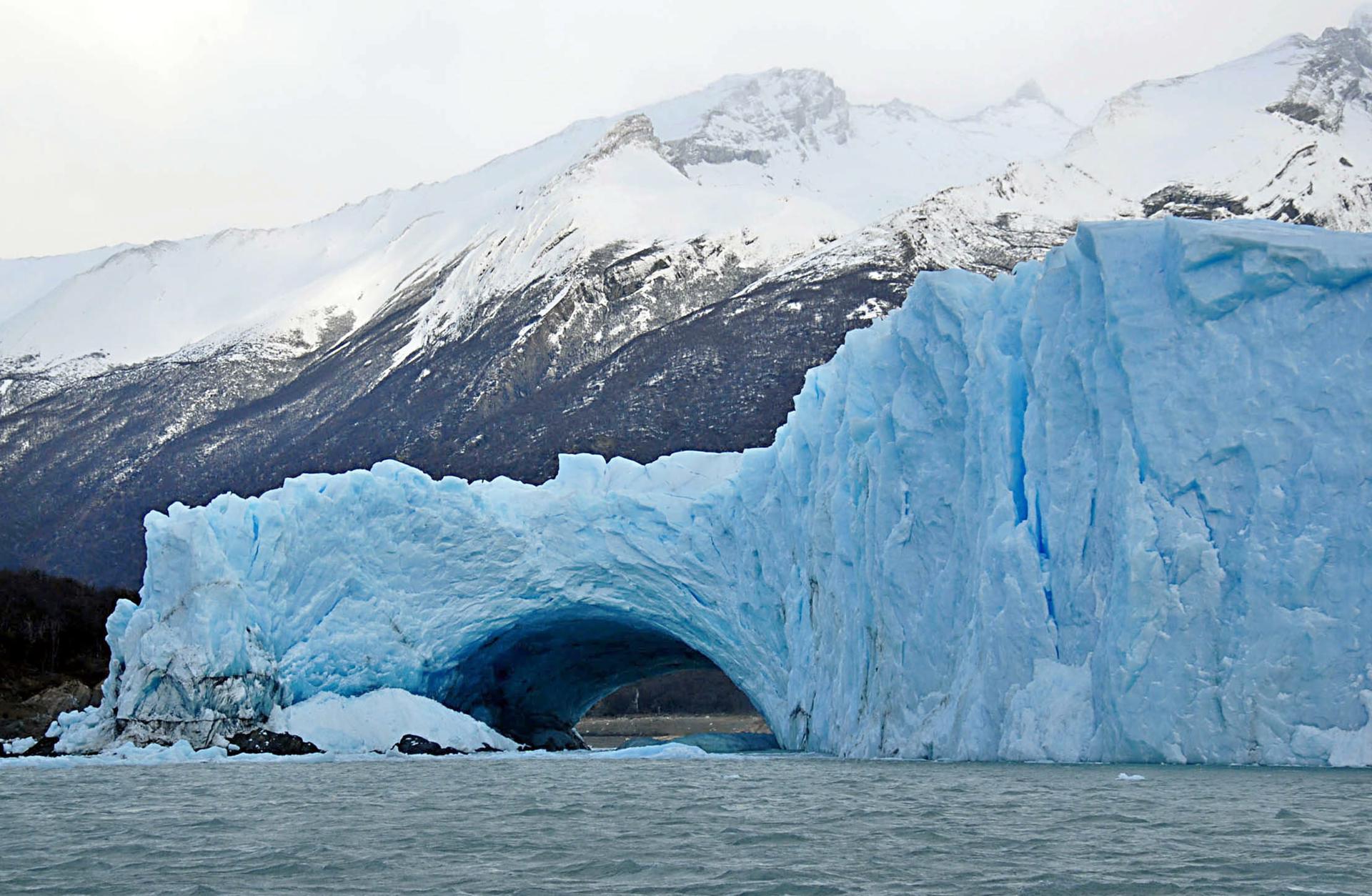 Fotografía de archivo de un sector del glaciar Perito Moreno, en el Parque Nacional Los Glaciares, en la provincia de Santa Cruz (Patagonia argentina). EFE/Ariel Molina