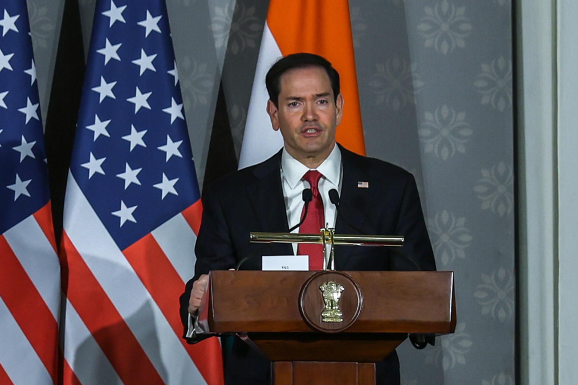 New Delhi (India), 26/05/2026.- El secretario de Estado estadounidense, Marco Rubio, asiste a una rueda de prensa conjunta tras la reunión de ministros de Asuntos Exteriores del Quad en Nueva Delhi, India, el 26 de mayo de 2026. 
EFE/EPA/RAJAT GUPTA
