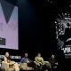 Fotografía del 25 de abril de 2026 que muestra de izquierda a derecha al cineasta estadounidense Oren Uziel; los actores Li Jun Li; Lamorne Morris; Karen Rodríguez, y Jack Huston durante un conversatorio en el foro de la CCXPMX 2026, en Ciudad de México (México). EFE/Alex Cruz