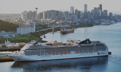 Fotografía cedida por MSC Cruises que muestra el crucero MSC Poesia a su llegada al puerto de Seattle en el estado de Washington (EE.UU.). EFE/MSC Cruises /SOLO USO EDITORIAL /NO VENTAS /SOLO DISPONIBLE PARA ILUSTRAR LA NOTICIA QUE ACOMPAÑA /CRÉDITO OBLIGATORIO