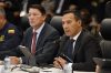 El ministro de Defensa de Colombia, Pedro Sánchez (d), fue captado este 16 de junio, junto al registrador Nacional del Estado Civil, Hernán Penagos (i), durante la activación del Puesto de Mando Unificado (PMU) para garantizar la seguridad, control y transparencia de la segunda vuelta presidencial, en Bogotá (Colombia). EFE/Mauricio Dueñas
