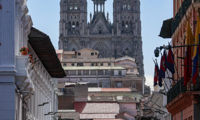 Fotografía del 4 de junio de 2026 que muestra una calle en el centro histórico en Quito (Ecuador). EFE/ José Jácome