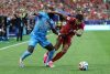 El defensa de Portugal João Cancelo (d) disputa un balón ante el defensa de República Democrática del Congo Arthur Masuaku durante el partido del Grupo K del Mundial 2026 que disputan las selecciones nacionales de Portugal y República Democrática del Congo este miércoles, en el Estadio Houston (Texas). EFE/ Carlos Ramírez
