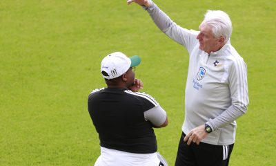 El seleccionador de Sudáfrica, Hugo Broos, reacciona en un entrenamiento en el estado de Hidalgo en Pachuca (México). Imagen de archivo. EFE/ David Martínez Pelcastre