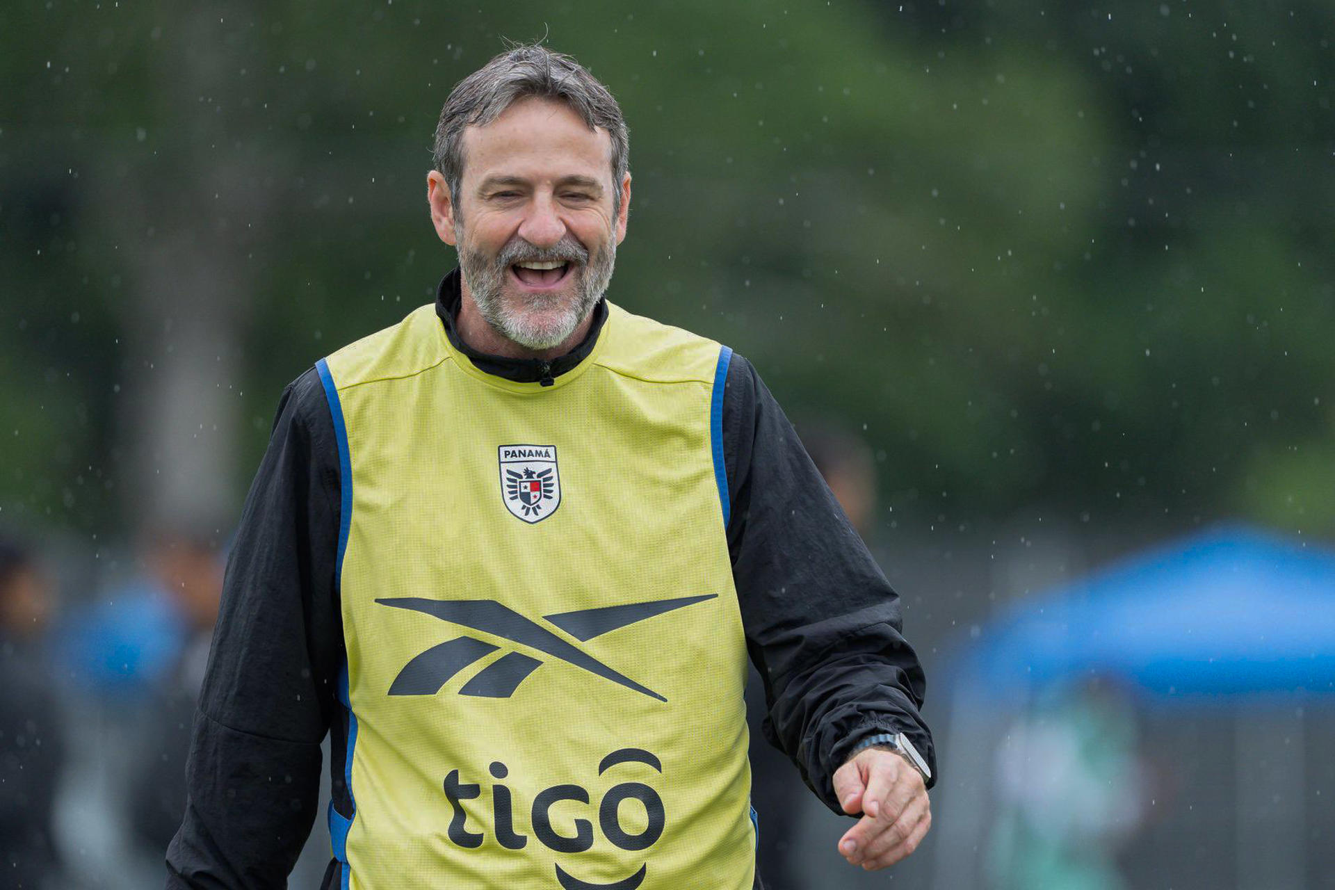 Fotografía difundida por la Federación Panameña de Fútbol (Fepafut) del seleccionador Thomas Christiansen durante un entrenamiento, este domngo en Toronto de cara al debut en el Mundial contra Ghana, este 17 de junio. EFE/ Eliecer Aizprua / Fepafut / SOLO USO EDITORIAL/ SOLO DISPONIBLE PARA ILUSTRAR LA NOTICIA QUE ACOMPAÑA (CRÉDITO OBLIGATORIO)