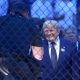 El presidente de Estados Unidos, Donald Trump (c), fue captado este 14 de junio, durante una velada de artes marciales mixtas, con motivo de su cumpleaños 80, en la Casa Blanca, en Washington (EE.UU.). EFE/Octavio Guzmán