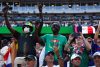 Aficionados de Senegal durante el partido que su selección disputó este martes contra Francia. EFE/SARAH YENESEL
