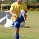 Fotografía de archivo del 29 de diciembre de 2003, en la que puede verse durante un entrenamiento al futbolista brasileño Fabio Rochemback, uno de los protagonistas de aquella derrota de la Canarinha ante Haití en 1999. EFE/Wilton Junior/Agencia Estado *Prohibido su uso en Brasil*