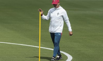 El seleccionador de Portugal, Roberto Martínez, dirigió este martes el último entrenamiento antes de enfrentar en Houston (Texas) a República del Congo en el Mundial. EFE/EPA/MIGUEL A. LOPES