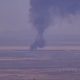 Captura de video del accidente de un bombardero B-52 Stratofortress que se estrelló este lunes poco después de despegar de una base militar en el estado de California. EFE