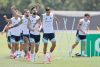 Los jugadores de Argentina durante una sesión de entrenamiento en Kansas City (EE.UU.), de cara al partido del grupo J del Mundial 2026 que disputarán contra Austria. EFE/ Juan Ignacio Roncoroni