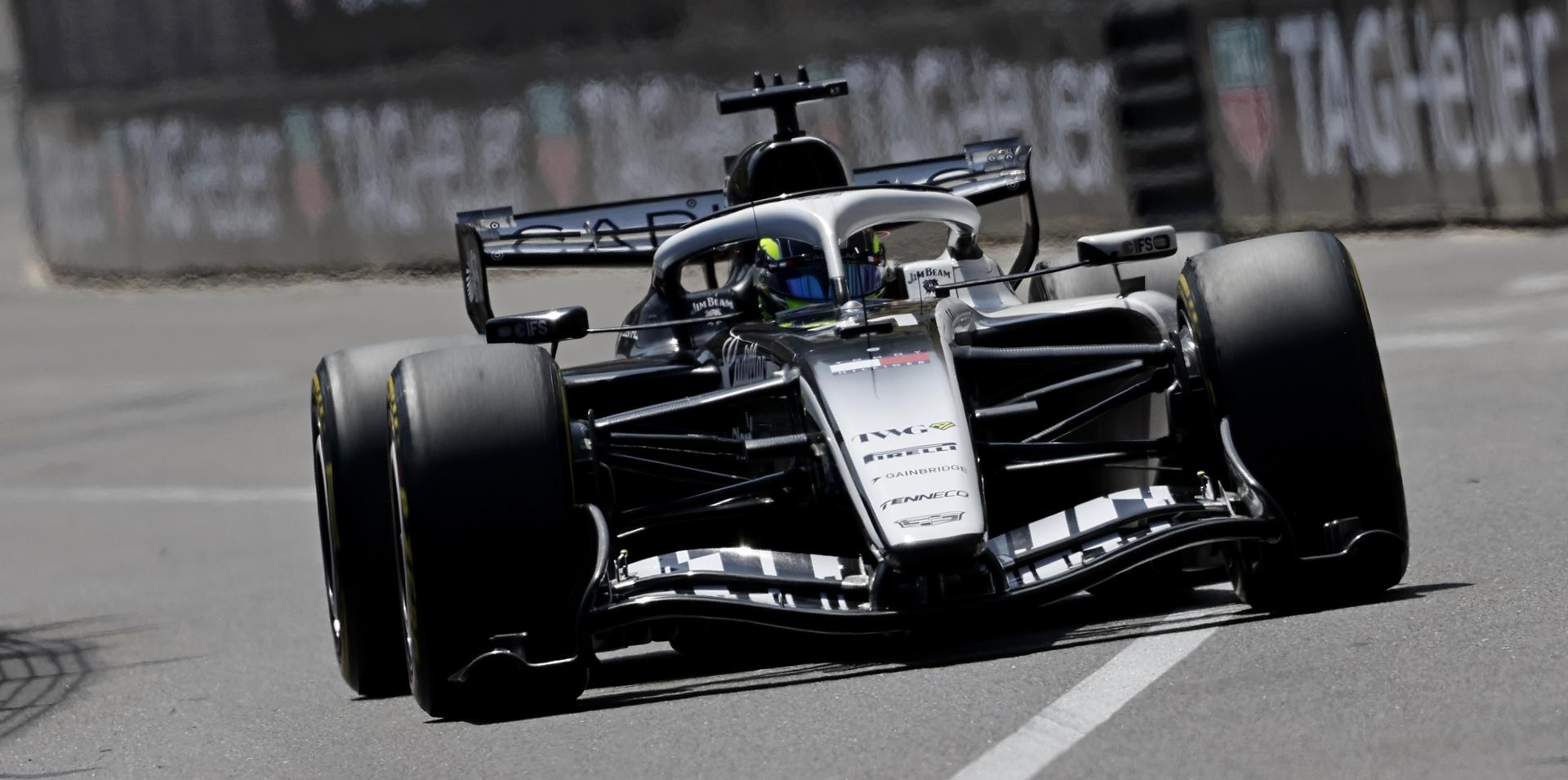 El mexicano Sergio 'Checo' Pérez (Cadillac) EFE/EPA/SEBASTIEN NOGIER/Archivo