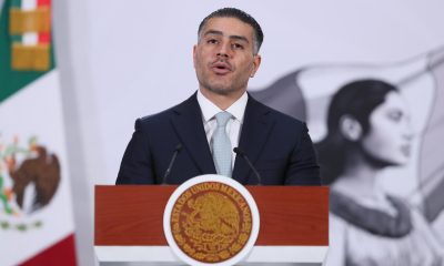 El secretario de Seguridad y Protección Ciudadana (SSPC), Omar García Harfuch, habla durante una rueda de prensa en el Palacio Nacional de la Ciudad de México (México). Imagen de archivo. EFE/Mario Guzmán