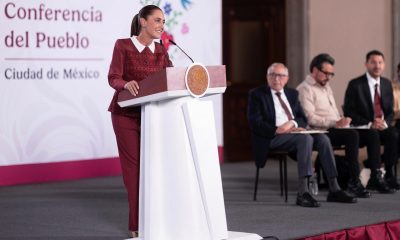 Fotografía cedida por la presidencia de México de su mandataria Claudia Sheinbaum hablando en una rueda de prensa este martes, en Palacio Nacional de la Ciudad de México (México). EFE/Presidencia de México/SOLO USO EDITORIAL/NO VENTAS/SOLO DISPONIBLE PARA ILUSTRAR LA NOTICIA QUE ACOMPAÑA (CRÉDITO OBLIGATORIO)