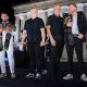 Ilia Topuria (2-i) y Justin Gaethje (2d) se enfrentan mientras el presidente de la UFC Dana White (c) observa en la rueda de prensa de la UFC Freedom 250 en el Lincoln Memorial en Washington, DC (EE.UU.). La UFC Freedom 250 tendrá lugar en el Jardín Sur de la Casa Blanca el 14 de junio de 2026. EFE/SHAWN THEW / POOL