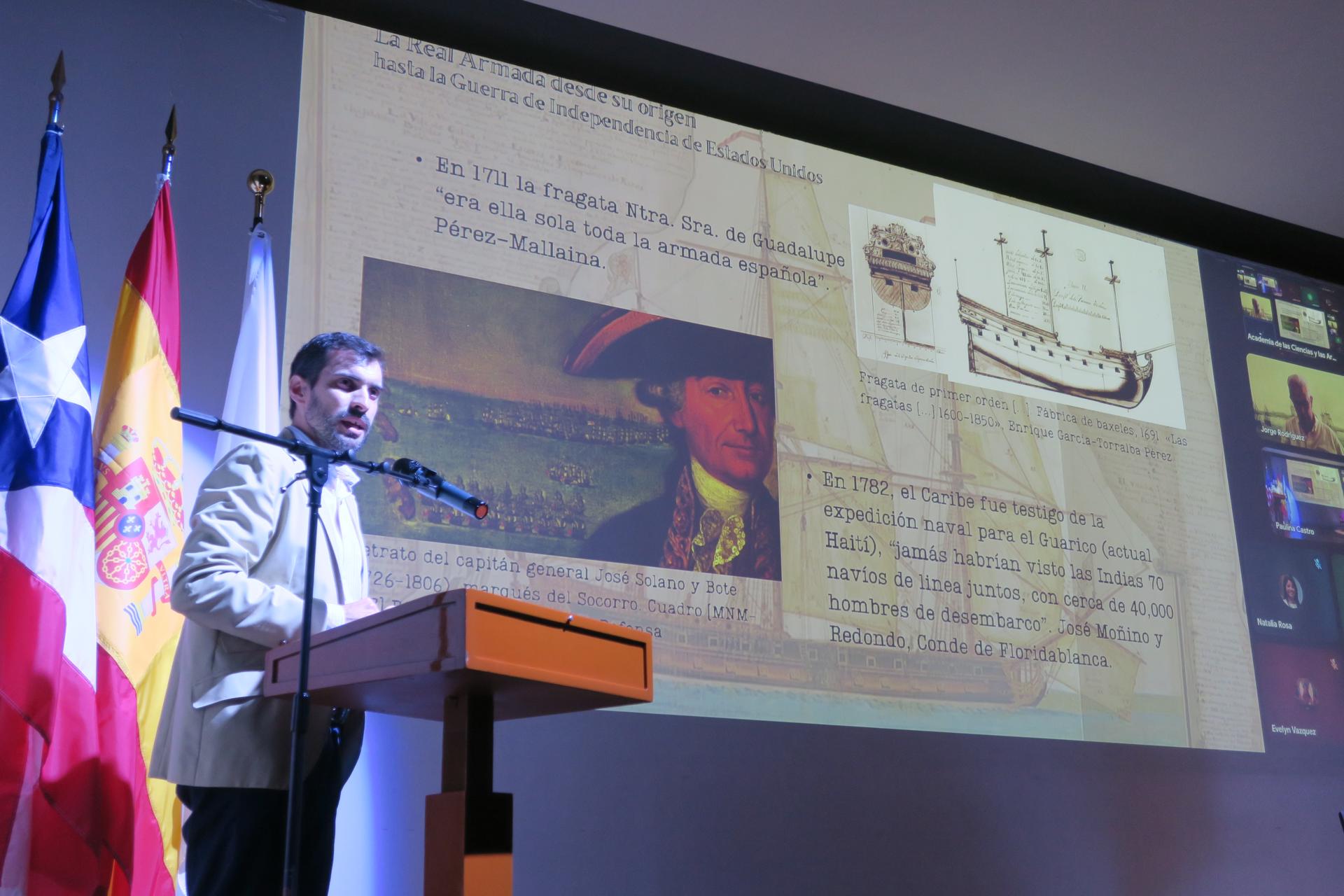 El director del Museo del Mar de San Juan, Manuel Minero González, habla durante la apertura de la jornada 'España y Puerto Rico en la Guerra de Independencia de los Estados Unidos' este jueves, en el Museo de Arte de San Juan (Puerto Rico). EFE/ Jorge Muñiz