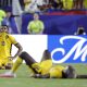 Pedro Vite (i), de Ecuador, se lamenta al final del partido del grupo E disputado este sábado por su selección contra la de Curazao en el Mundial de Estados Unidos, México y Canadá. EFE/ Juan Ignacio Roncoroni