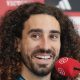 El defensa de la selección española Marc Cucurella durante la rueda de prensa tras el entrenamiento del equipo, hoy jueves en Chattanooga, Estados Unidos. EFE/Lavandeira jr