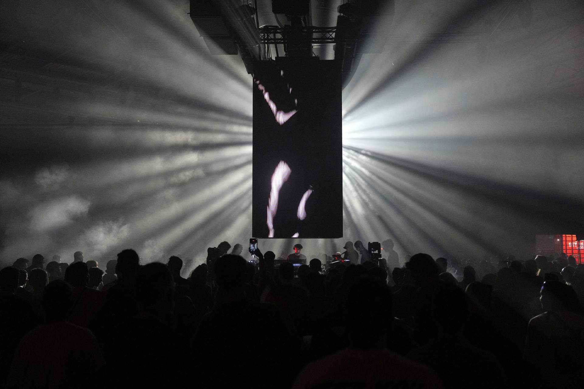Actuación de Stoor durante el Festival Sónar este jueves, en Barcelona. EFE/ Alejandro García